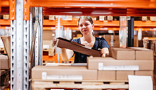 Menu [Translate to 简体中文:] Warehouse Logistics & eFulfillment